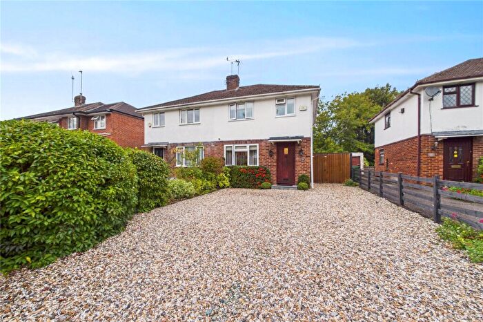 2 Bedroom Semi-Detached House For Sale In Brunel Road, Reading, Berkshire, RG30