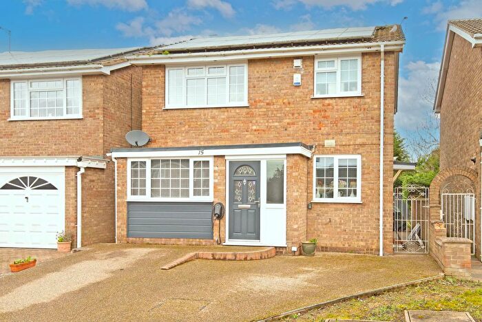 4 Bedroom Detached House For Sale In Victoria Park Road, Brimington, S43