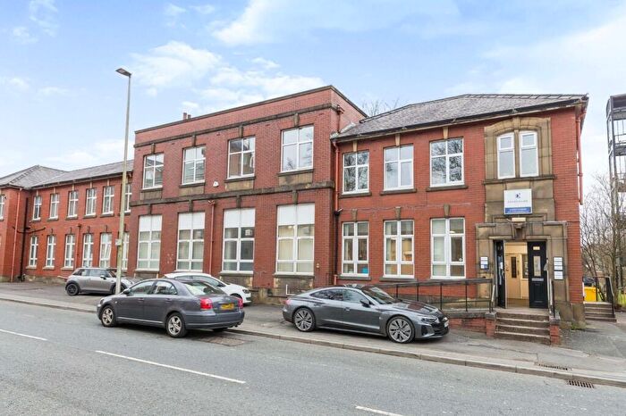 1 Bedroom Apartment To Rent In Union Street, Darwen, Lancashire, BB3