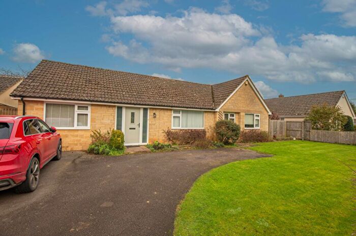 4 Bedroom Detached Bungalow To Rent In Foxley Road, Malmesbury, SN16