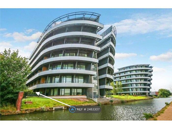 1 Bedroom Flat To Rent In Woodfield Road, Altrincham, WA14