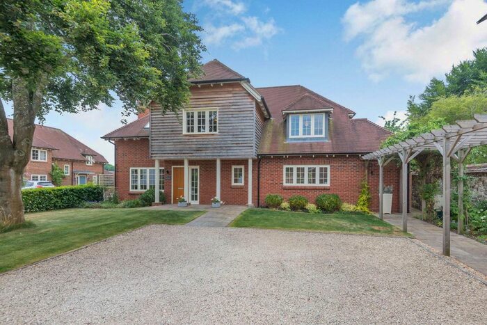 4 Bedroom Detached House For Sale In Stratford Road, Stratford Sub Castle, Salisbury, Wiltshire, SP1