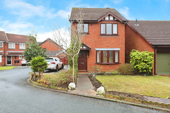 3 Bedroom Detached House To Rent In St. Edmund Hall Close, Ramsbottom, Bury, BL0