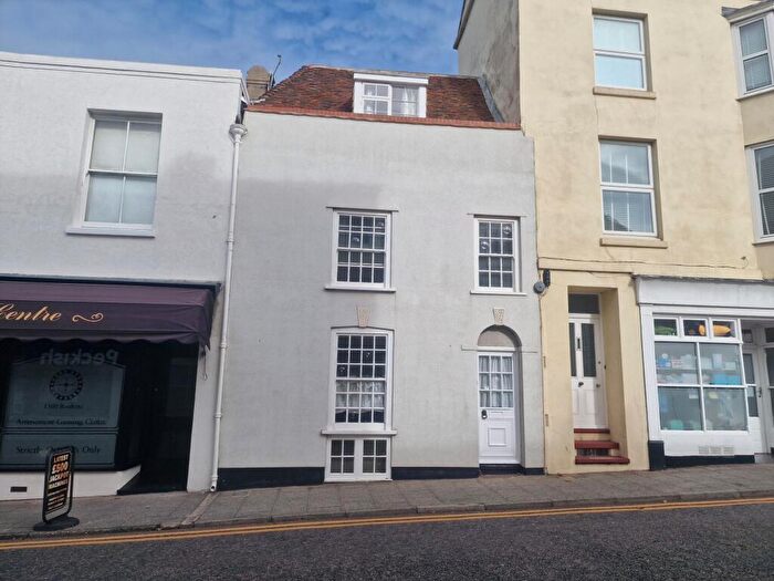 2 Bedroom Cottage To Rent In King Street, Deal, CT14