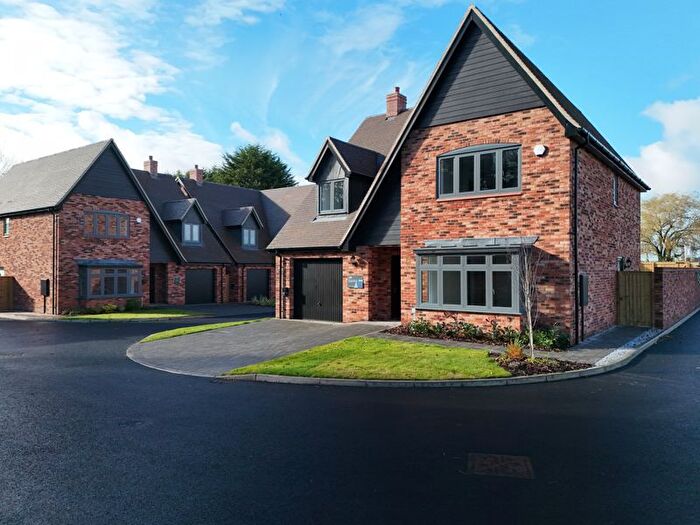 4 Bedroom Detached House For Sale In Levedale Road, Penkridge, Staffordshire, ST19