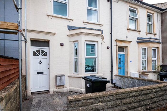 3 Bedroom House To Rent In Clarence Place, BA1