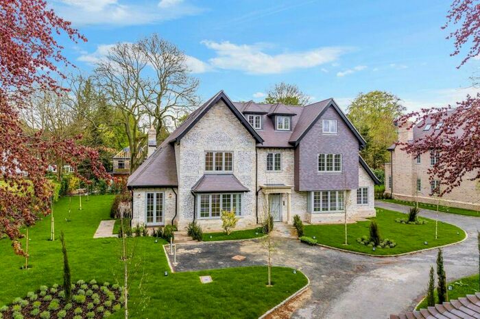 3 Bedroom Penthouse To Rent In ** New Build** Haq Mansions, Purley, CR8