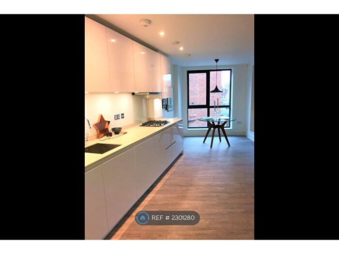 1 Bedroom Flat To Rent In Homesdale Road, Bromley, BR2