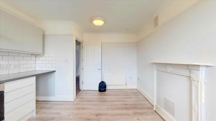 1 Bedroom Flat To Rent In Cleveland Street, London, W1T