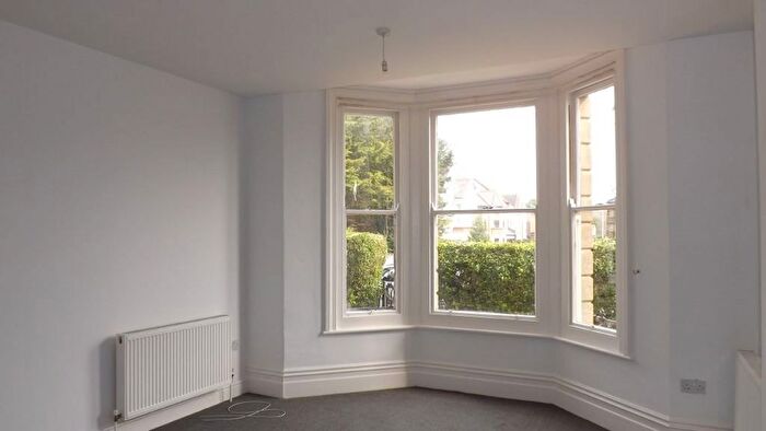 2 Bedroom Flat To Rent In Granville Road, Broadstairs, CT10