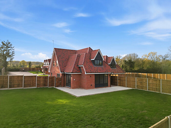 3 Bedroom Detached House For Sale In Barley Mews, Barley Close, St. Albans, AL4