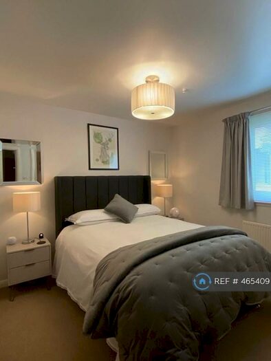 2 Bedroom Flat To Rent In Rubislaw Square, Aberdeen, AB15