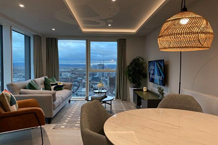 2 Bedroom Apartment To Rent In Angel Gardens, Manchester, M4