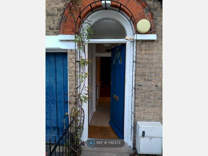 3 Bedroom Terraced House To Rent In Hertford Street, Cambridge, CB4