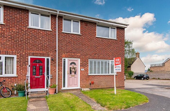 3 Bedroom End Of Terrace House For Sale In The Limes, Wittering, Stamford, PE8