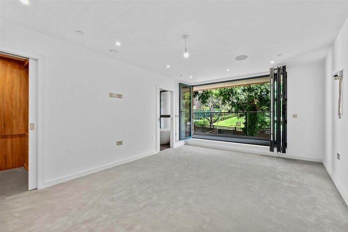 4 Bedroom Terraced House To Rent In Orchard Grove, West Wimbledon, SW20