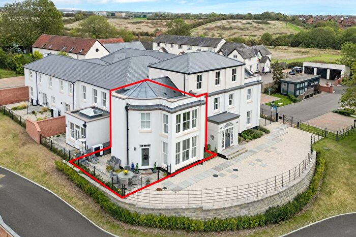 2 Bedroom Town House For Sale In Sysonby Lodge, Melton Mowbray, LE13