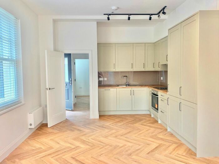 1 Bedroom Bungalow To Rent In Denmark Place, Tring, HP23