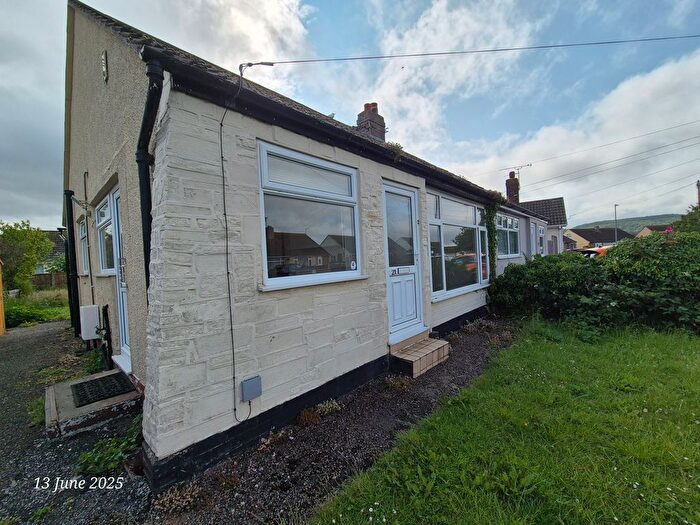 2 Bedroom Semi-Detached Bungalow To Rent In Lon Y Gors, Abergele, LL22