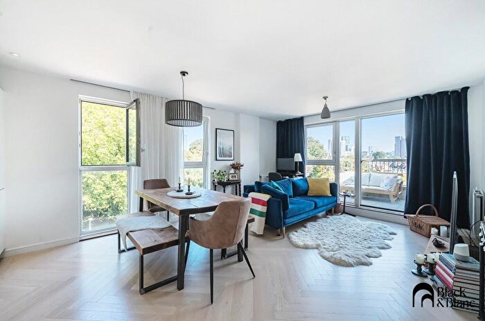 1 Bedroom Apartment For Sale In Connersville Way, Croydon, CR0
