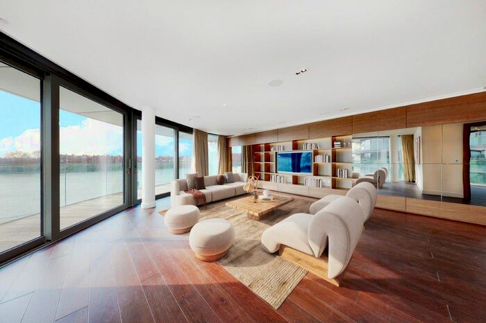 3 Bedroom Flat To Rent In Goldhurst House, London, W6