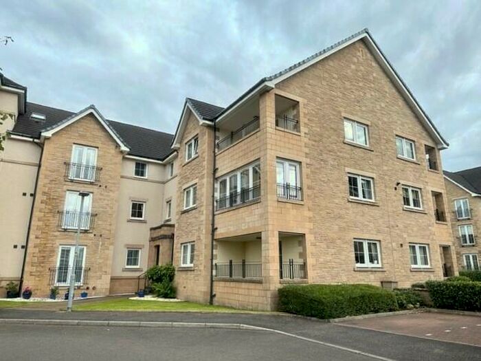 3 Bedroom Flat To Rent In Hamilton Park North, Hamilton, ML3