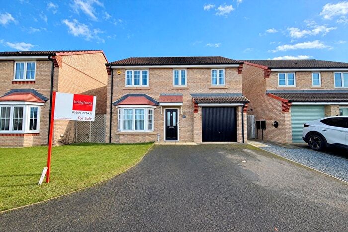 4 Bedroom Detached House For Sale In Dalesbred Road, Northallerton, North Yorkshire, DL6