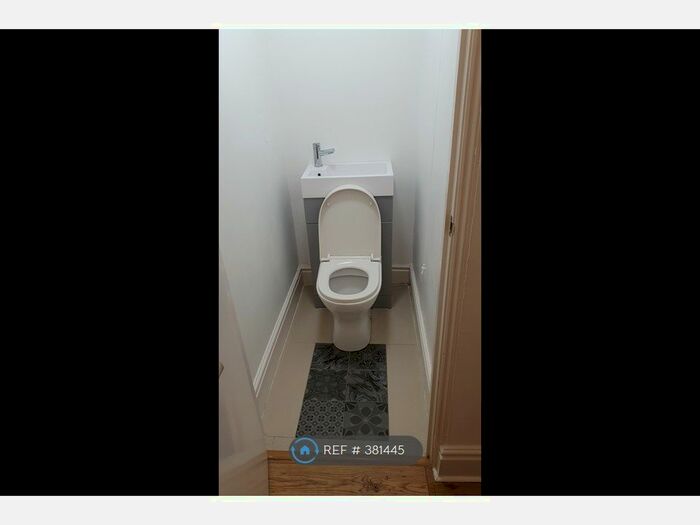1 Bedroom Flat To Rent In Trinity, Margate, CT9