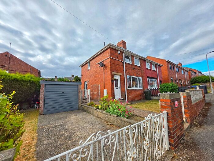 2 Bedroom Semi-Detached House For Sale In Bedford Street, Barnsley, S70