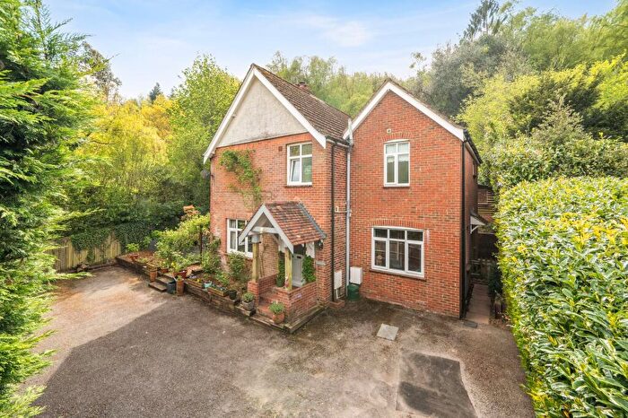 4 Bedroom Detached House For Sale In Marley Combe Road, Haslemere, GU27