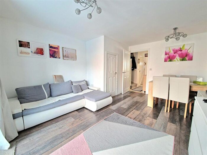 2 Bedroom Terraced House For Sale In Brooklands Avenue, Wixams, Bedford, MK42