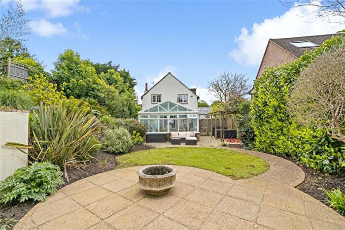 3 Bedroom Detached House For Sale In Brooklands Road, Weybridge, Surrey, KT13