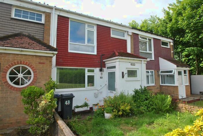 3 Bedroom House To Rent In Reaside Crescent, Kings Heath, Birmingham, B14