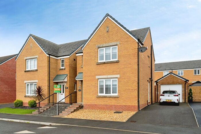 3 Bedroom Detached House For Sale In Maes Y Glo, Llanelli, SA14