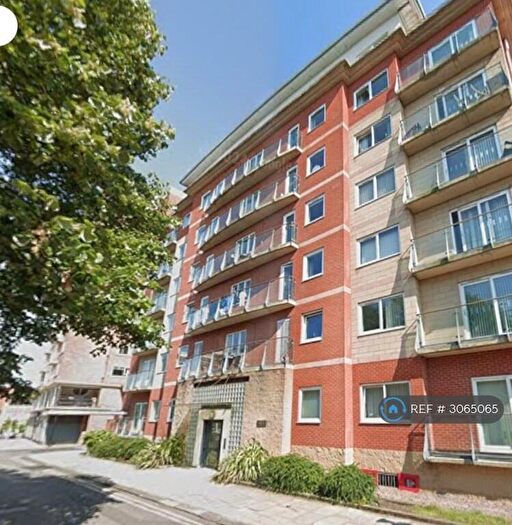 2 Bedroom Flat To Rent In Lord St, Southport, PR9