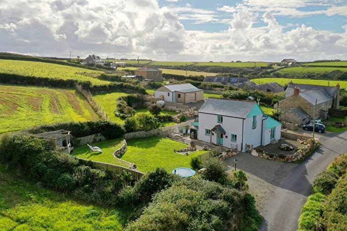 5 Bedroom Detached House For Sale In Rural Hamlet . Miles From Mawgan Porth, PL27