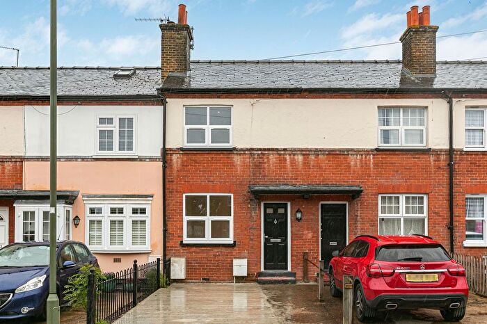 2 Bedroom Terraced House For Sale In Horton Hill, Epsom, KT19