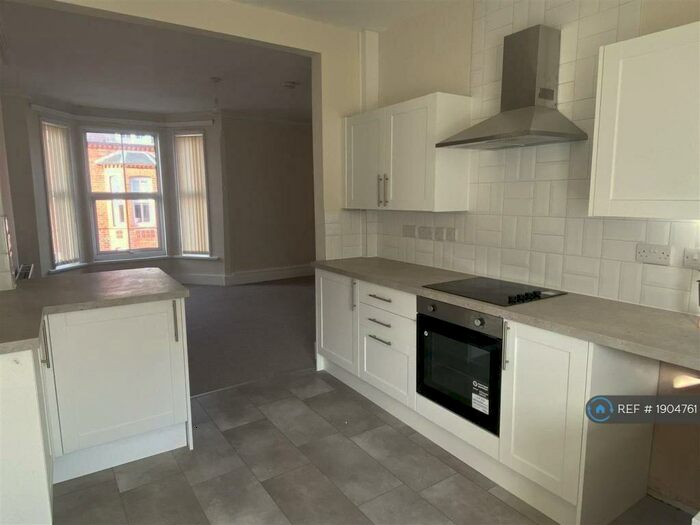 2 Bedroom Flat To Rent In Margaret Street, Beaumaris, LL58