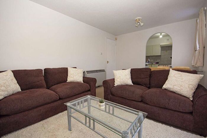 1 Bedroom Flat To Rent In Harrier Road, London, NW9