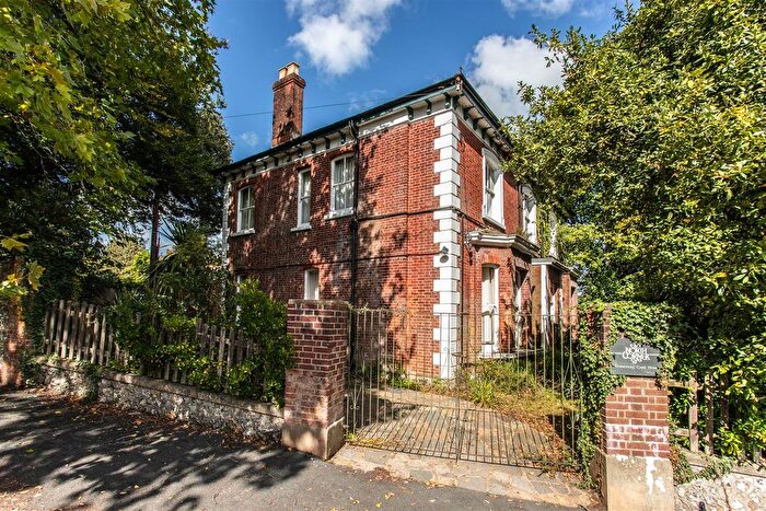 16 Bedroom Detached House For Sale In Prince Edwards Road, Lewes, BN7