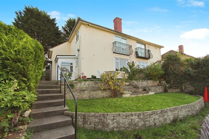 1 Bedroom Flat For Sale In Sturminster Close, Stockwood, Bristol, BS14