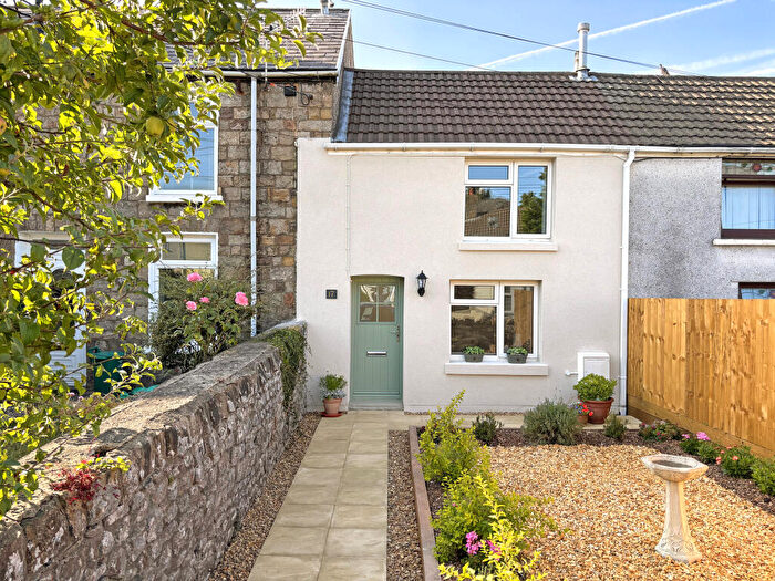 1 Bedroom Cottage For Sale In Mill Street, Trecynon, Aberdare, CF44