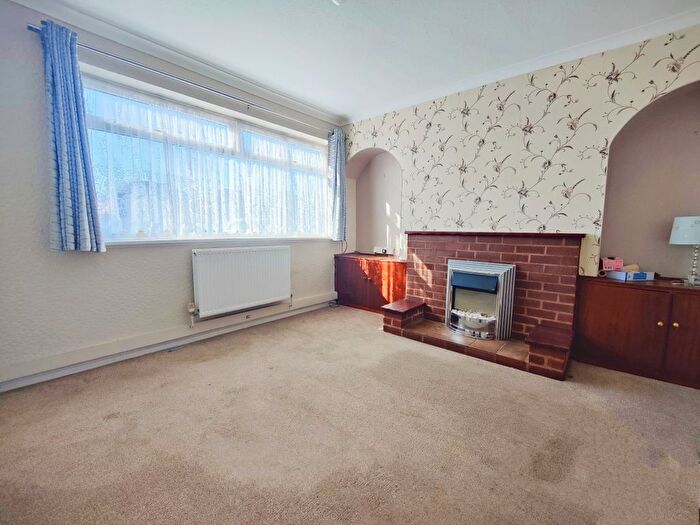 3 Bedroom Terraced House To Rent In Kings Road, Birmingham, B44