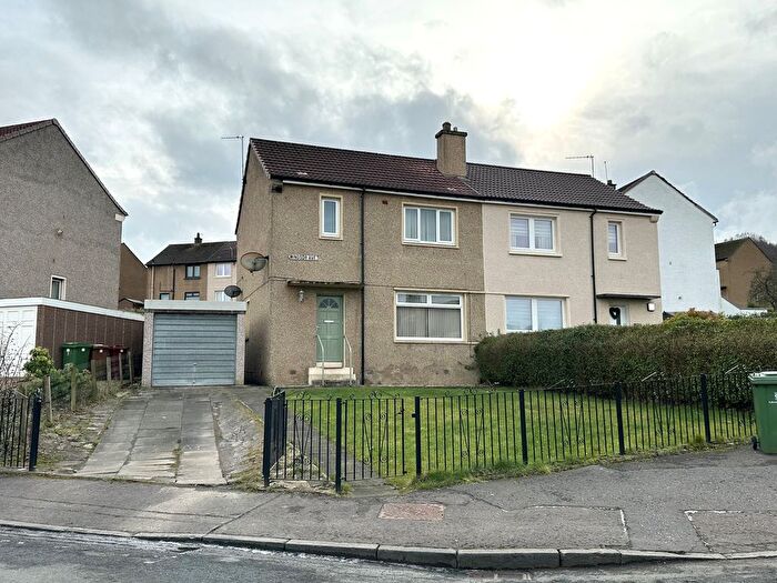 3 Bedroom Semi Detached House To Rent In Windsor Avenue, Falkirk, FK1