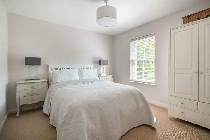 5 Bedroom Detached House For Sale In Botley Road, Burridge, Southampton, SO31
