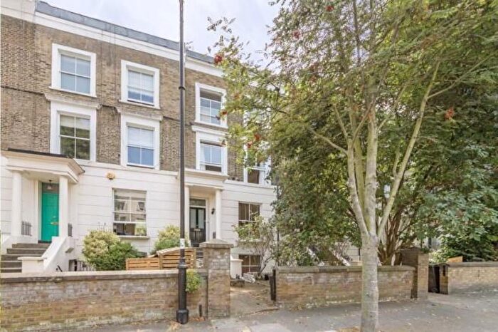 4 Bedroom Property To Rent In Almorah Road, London, N1