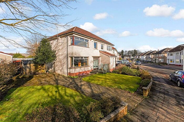 3 Bedroom Semi-Detached House For Sale In Cloan Crescent, Bishopbriggs, Glasgow, East Dunbartonshire, G64