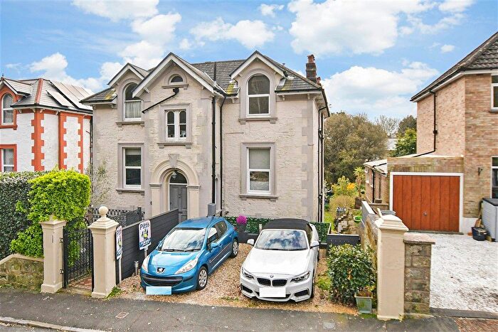 3 Bedroom Flat For Sale In St. Boniface Road, Ventnor, Isle Of Wight, PO38