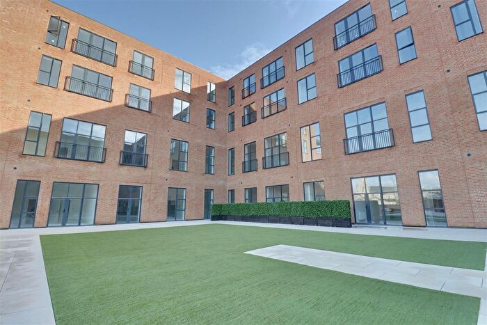 2 Bedroom Flat To Rent In Palmerston Road, Southsea, PO5