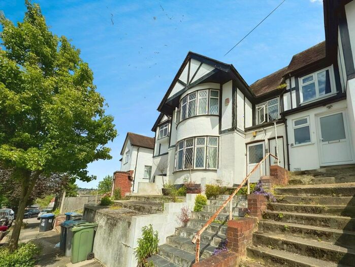 6 Bedroom Terraced House To Rent In Hillside Avenue, Wembley, HA9